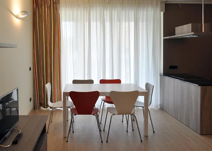 Bb Hotels Aparthotel Arcimboldi